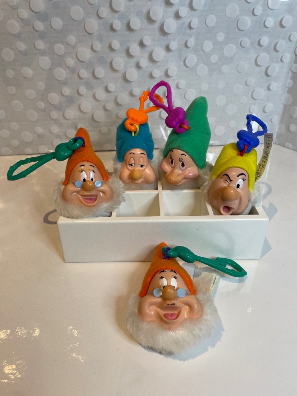Vintage Disney Snow White Dwarves Back pack clips